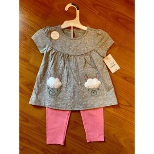 [SOLD] Carter’s Set